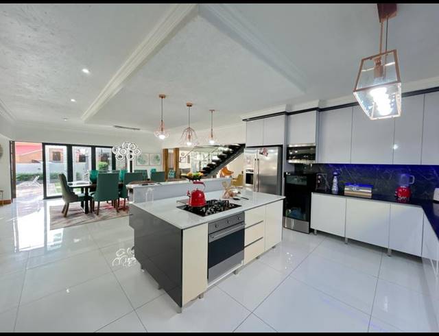 4 BEDROOM HOUSE FOR SALE IN NORTHCLIFF